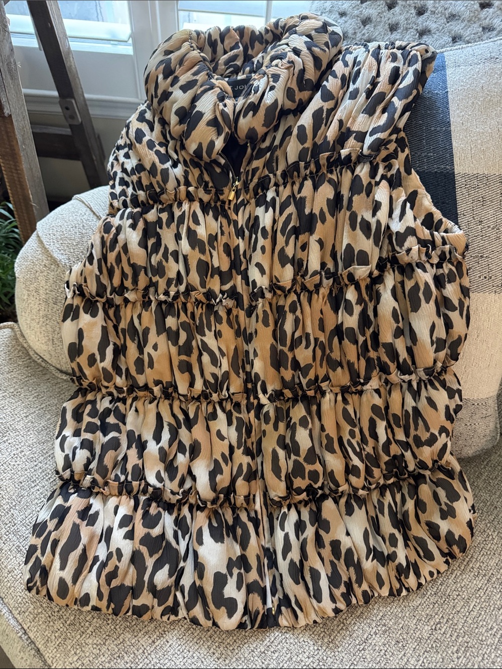 St. John Silk Leopard-Print Quilted Vest in Tan, Black, and Cream